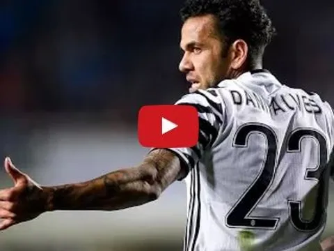 Neymar, Messi, Dani Alves, Giovinco và những pha kiến tạo đẹp nhất tháng Năm