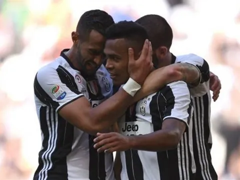 Ngày Juventus đăng quang, bất ngờ cái tên sáng nhất