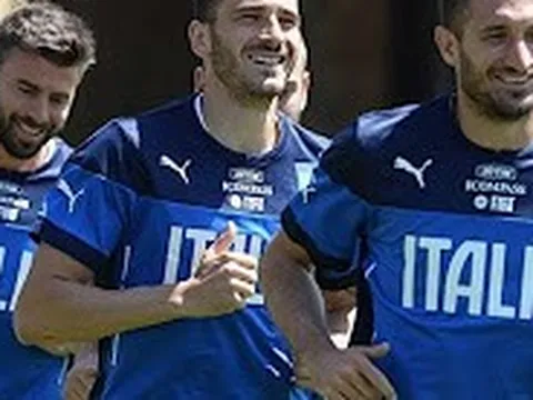 Nghệ thuật phòng ngự của Barzagli-Bonucci-Chiellini