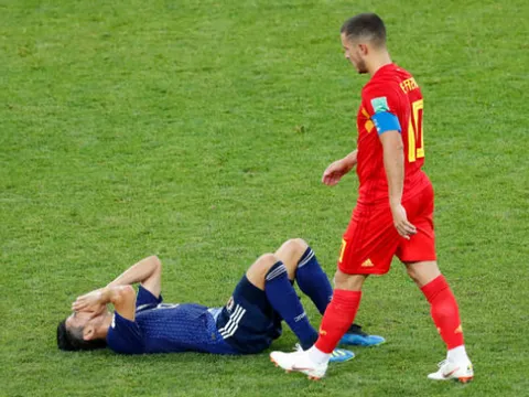 Nghĩa cử cao đẹp của Eden Hazard với 'bại tướng' Nhật Bản