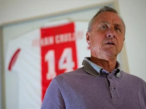 Ngoại hạng Anh dưới "giáo đường Johan Cruyff"