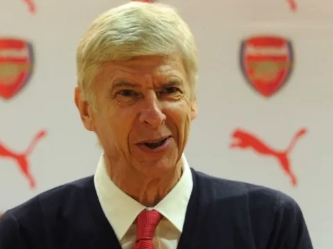 Ngôi sao người Gabon chỉ còn cách Arsenal một bước chân
