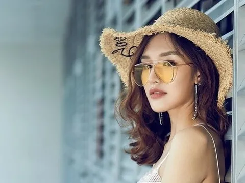 Người mẫu Phương Chi: 'Con gái xem bóng đá làm không khí sôi nổi hơn'