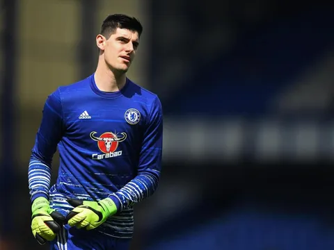 Nguy cho Chelsea, Courtois lại chấn thương