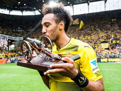 Nhìn lại Bundesliga 2016/17 qua những con số: Có không ít kỉ lục