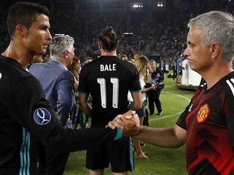 Nhìn lại quá khứ: Mourinho đâu cần "Quả bóng vàng"?
