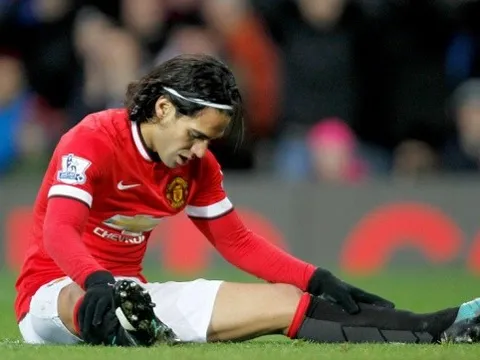 Những bản hợp đồng ngày cuối TTCN của Man Utd đã thi đấu ra sao?