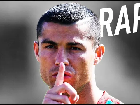 Những bàn thắng siêu dị của Ronaldo