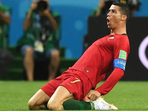 Những điều chốt lại sau ngày 2 tại World Cup: Lời tuyên bố của Ronaldo