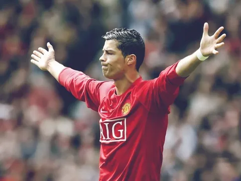 Những khoảnh khắc đáng nhớ nhất của Ronaldo ở Man Utd