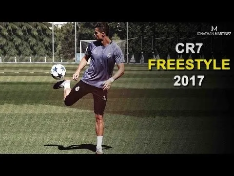 Những kỹ năng điêu luyện của Ronaldo bên ngoài sân cỏ