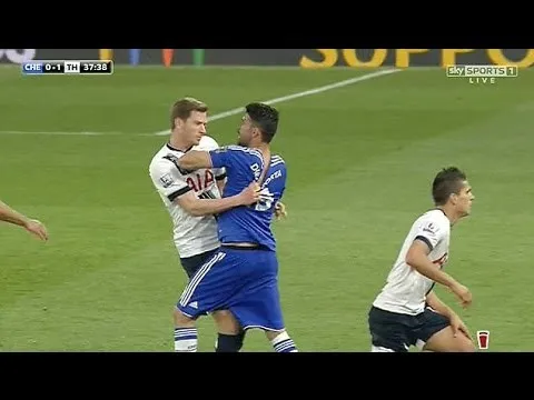 Những màn đụng độ nảy lửa giữa Chelsea & Tottenham