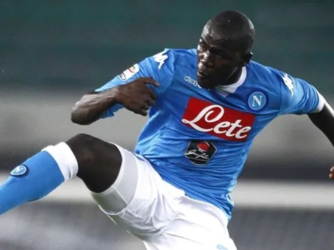 Những màn trình diễn này của Koulibaly có xứng đáng với giá 52 triệu bảng?