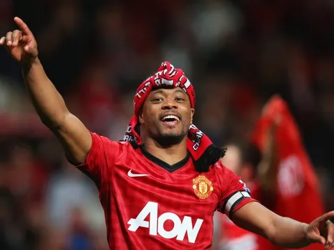 Những năm tháng Patrice Evra gắn bó cùng M.U