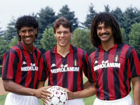 Những người Hà Lan bay tại AC Milan