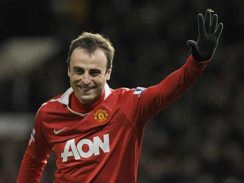 Những pha chạm bóng đầy tinh tế của Dimitar Berbatov