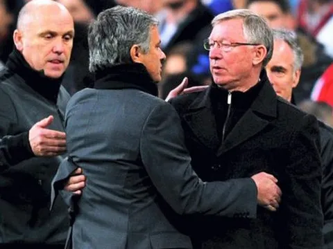 Những thống kê ấn tượng trước loạt trận giữa tuần Ngoại hạng Anh: Mourinho sánh ngang Sir Alex?