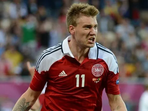 Đan Mạch công bố đội hình - "LORD" Bendtner xuất hiện