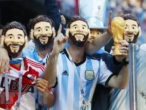 Người hâm mộ Argentina giằng xé giữa hoài nghi và hy vọng