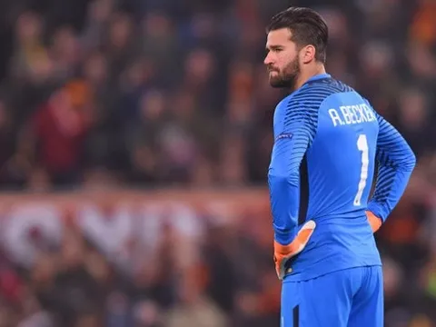 NÓNG: Alisson ra dấu rời Roma, "bom tấn" sẽ nổ ở Anfield hay Stamford Bridge?