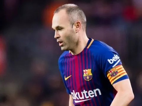 Vì sao Iniesta bất ngờ ngoảnh mặt với Trung Quốc?