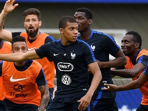 NÓNG: Liverpool ra giá 100 triệu bảng cho Kylian Mbappe