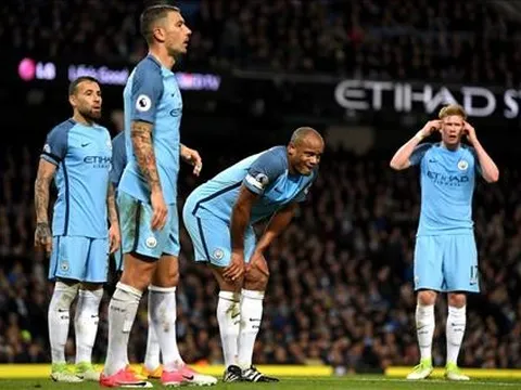 Nóng: Man City bị cấm chuyển nhượng trong 2 năm