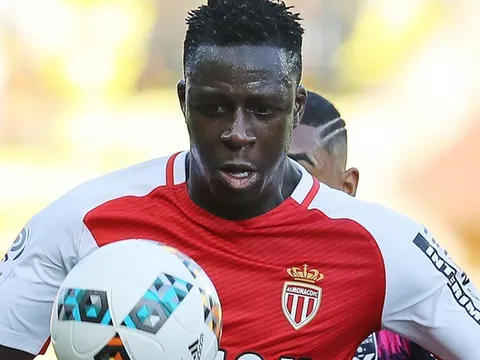 NÓNG: Man City sắp chiêu mộ thành công Benjamin Mendy
