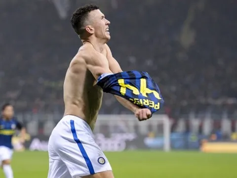 NÓNG: Man United tái khởi động thương vụ Ivan Perisic