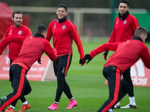 NÓNG: Man Utd đã chọn được người thanh lý trước khi mang về tân binh