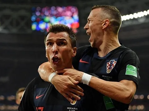 NÓNG: Người hùng Croatia có nguy cơ "ngồi chơi xơi nước" ở chung kết World Cup