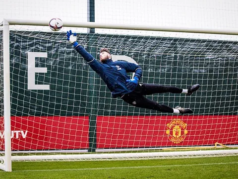 Vụ David de Gea: Real lần đầu ra giá cho De Gea