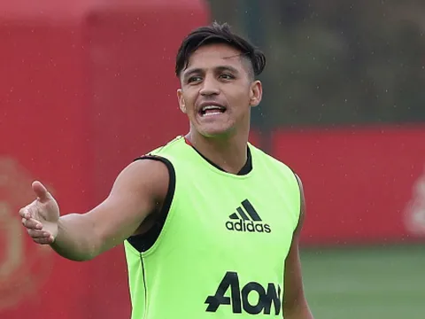 NÓNG: Sanchez không thể cùng Man Utd sang Mỹ vì dính án tù