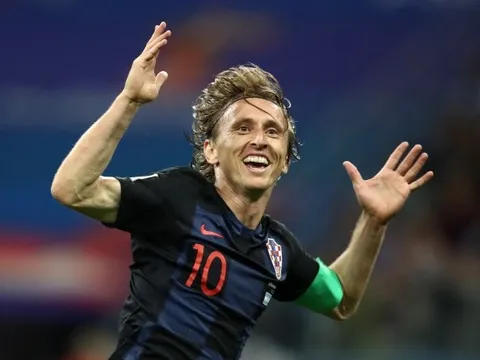 NÓNG: Sao bự Real bất ngờ muốn làm đối thủ của Ronaldo