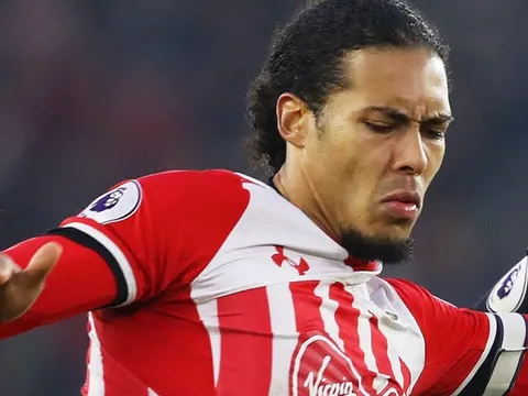 NÓNG: Van Dijk CHÍNH THỨC đệ đơn ra đi, điểm đến Liverpool?