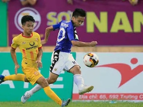 HLV Nguyễn Văn Sỹ tuyên bố không ngán Hà Nội FC