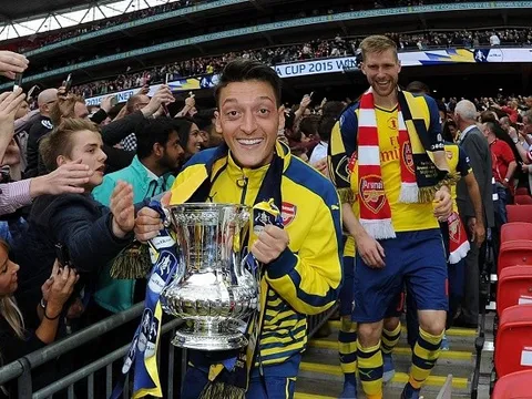 Oezil: Arsenal sẵn sàng 'liều mạng' vì cup FA
