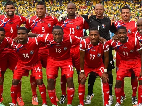 35 tuyển thủ Panama chuẩn bị World Cup 2018