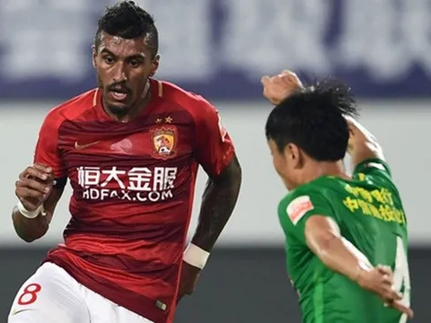 Paulinho tặng xe sang cho tài xế trước khi rời Trung Quốc