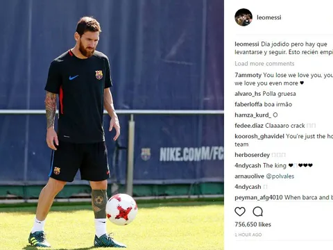 Paulinho vừa tới, Messi lập tức văng tục