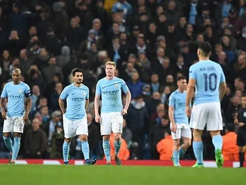 Pep Guardiola – Man City: đừng bỏ công đốn củi rồi đốt đi vài ngày