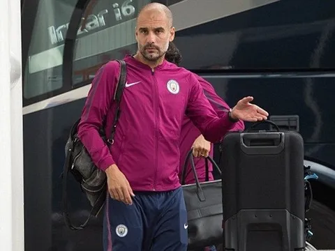 Pep Guardiola 'ngượng chín mặt' ở sân bay vì quên hộ chiếu