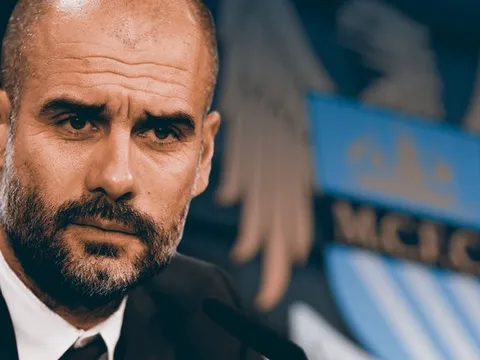 Pep nhận thua vì Arsenal chơi bóng dài