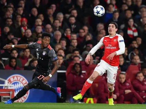 Pha bứt tốc thần thánh của Bellerin trận gặp Bayern