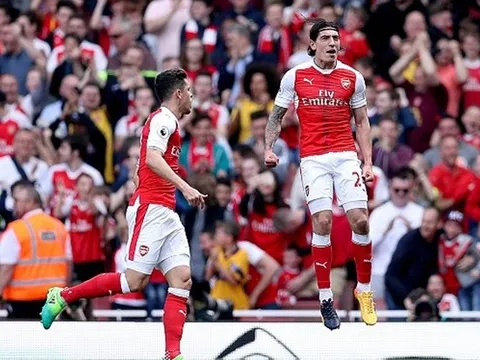 Pha mở tỉ số của Bellerin (Arsenal 1-0 Everton)