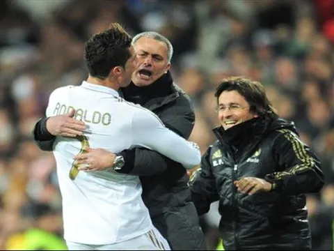 Phản công sắc lẹm như Real Madrid của Jose Mourinho