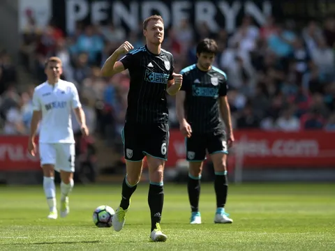 PHÂN TÍCH chuyển nhượng: Vì sao Man City muốn Jonny Evans?