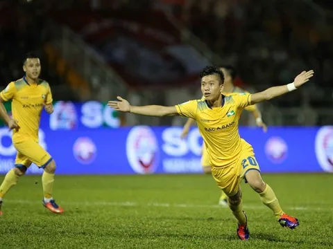 Phan Văn Đức nghỉ 10 ngày, thầy Park thở phào nhẹ nhõm