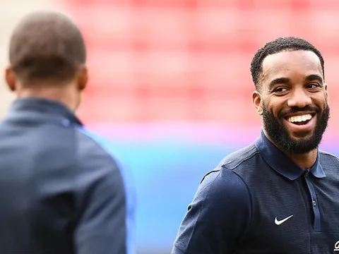 Phát biểu của Lacazette khiến Arsenal mừng rỡ