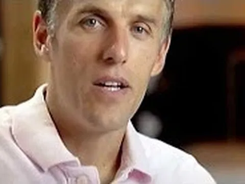 Phil Neville, ngôi sao từng rời bỏ Man Utd để chuyển sang Everton